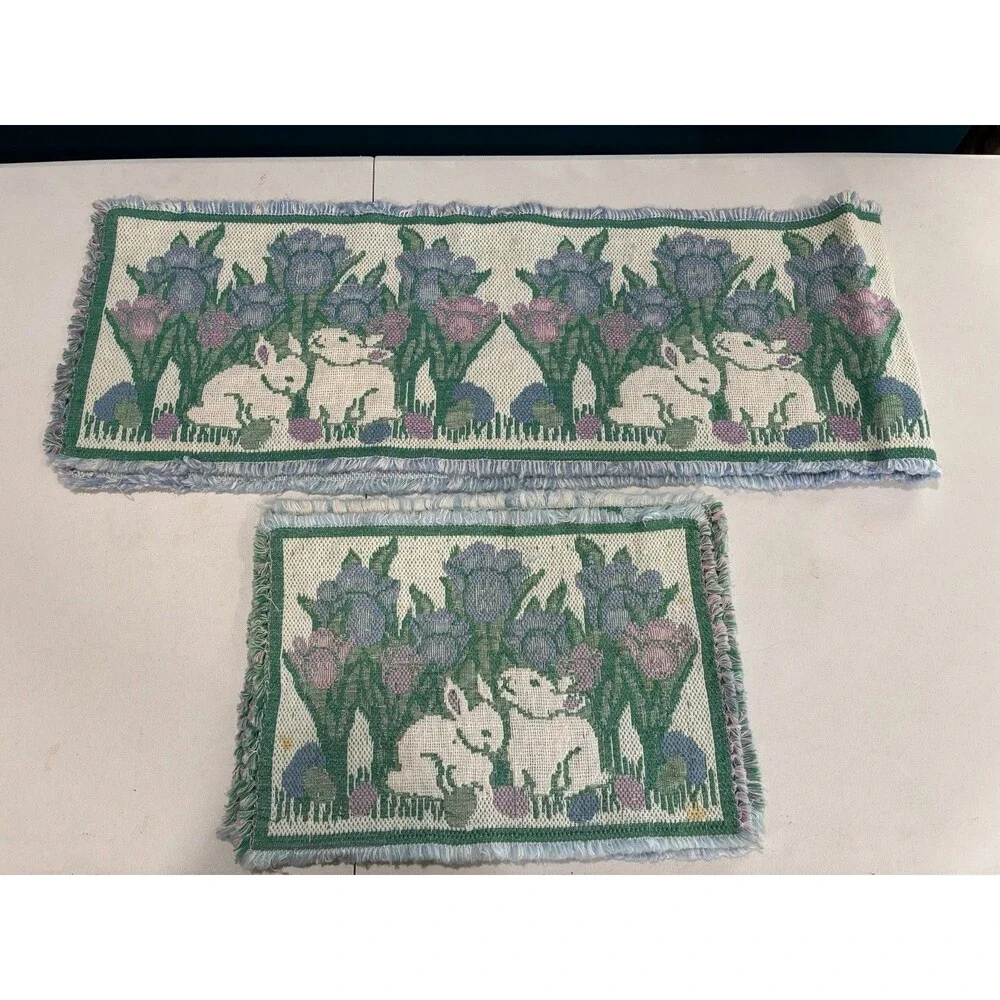 Vintage Park B.Smith Bunnies & Tulips Set 4 Placemats/runner Tapestry